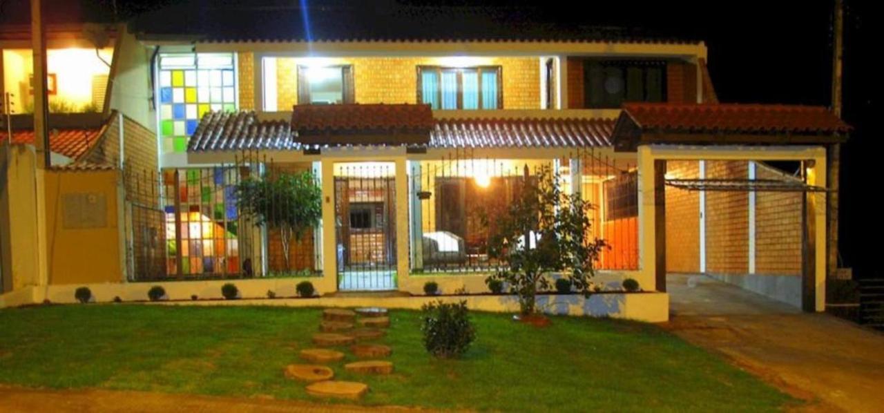פוז דו איגואסו Guest House La Mansion מראה חיצוני תמונה